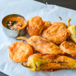 ONION,CHILLI,POTATO BAJJI PAKODA/ VEG FRITTERS