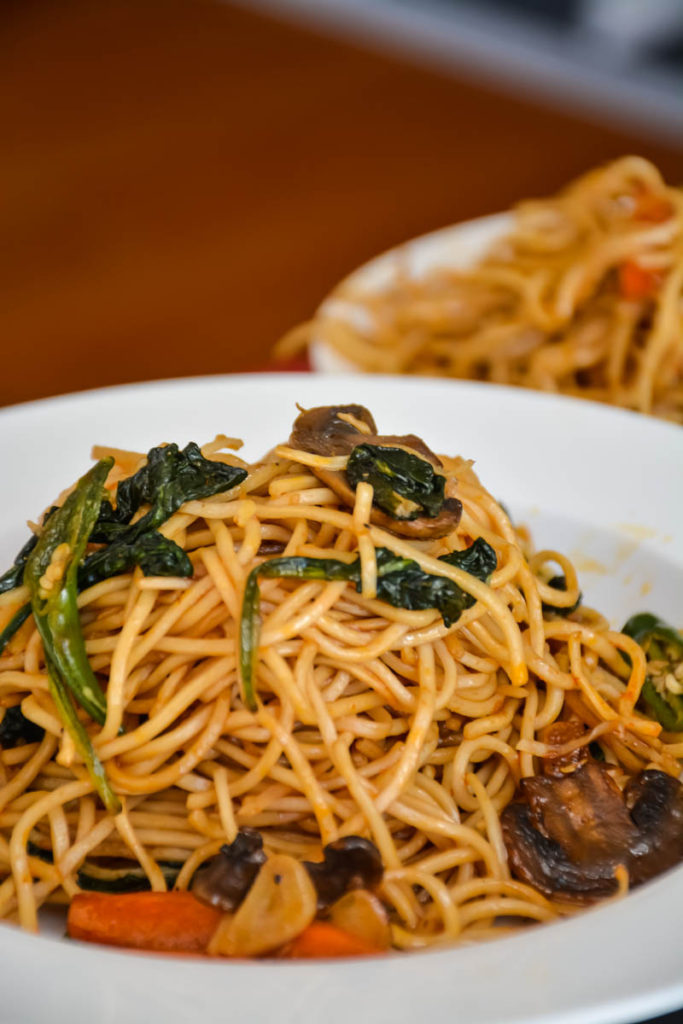 Mushroom Chow mein-3